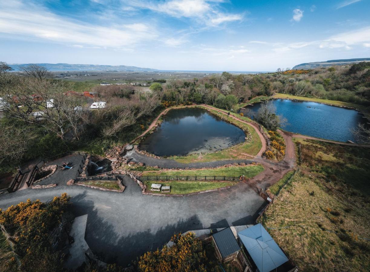 Waterfall Caves Limavady Bagian luar foto